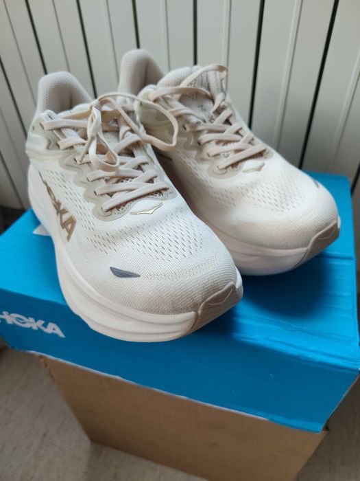 Маратонки HOKA,Bondi 9