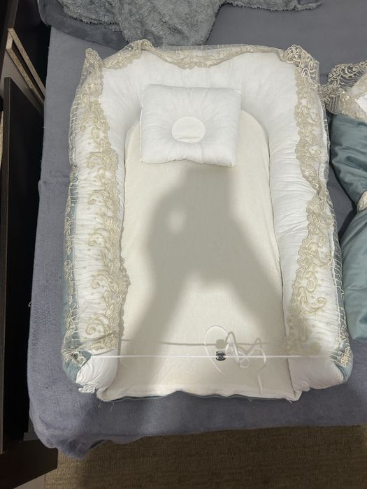 Продам конверт на выписку