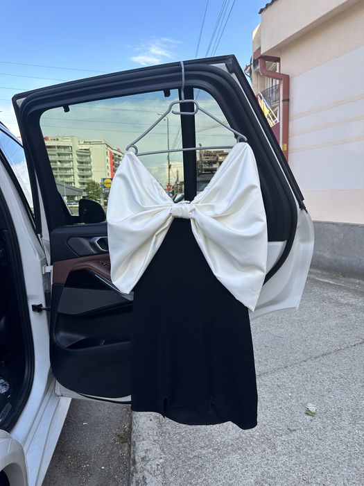 Rochie seara cu funda din tafta