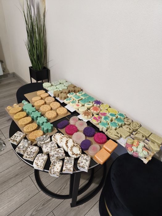 Săpun natural cu ulei măsline și infuzii plante