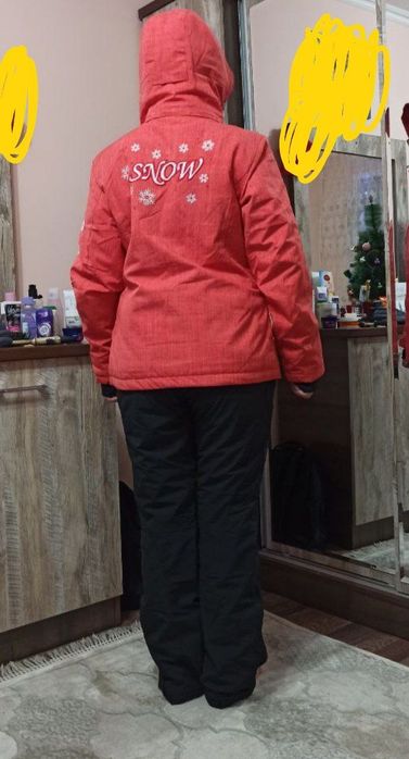 Продается новый женский горнолыжный костюм