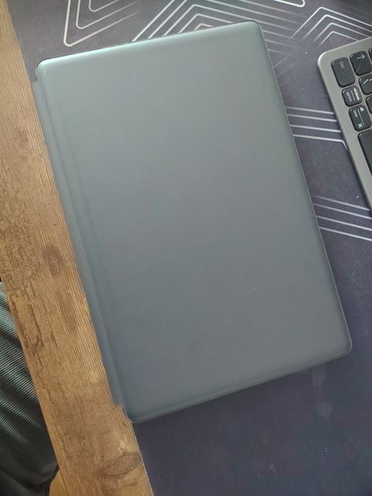 Tableta Lenovo Tab  P12 + pen + husa cu tastatura originala