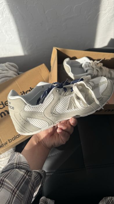 Продам кроссовки new balance miu miu