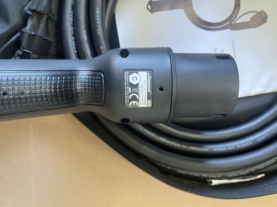 Кабел за зареждане Тип 2 BMW, Mercedes, VAG, Huyndai, Volvo и др.