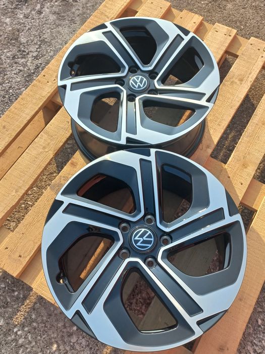 17 Vw Seat Škoda 7.5j et40 Golf Passat Tiguan Touran Чисто Нови.