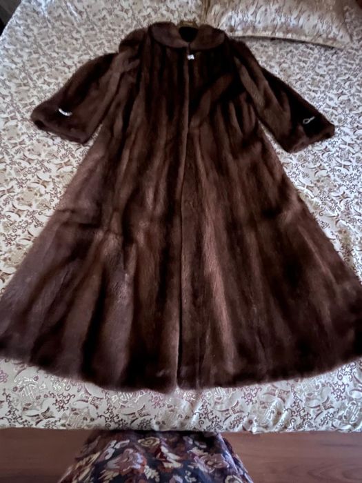 Одежда и обувь в хорошем сосстоянии