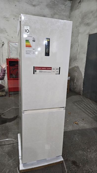 LG haladinik new 2026 madel sarvar