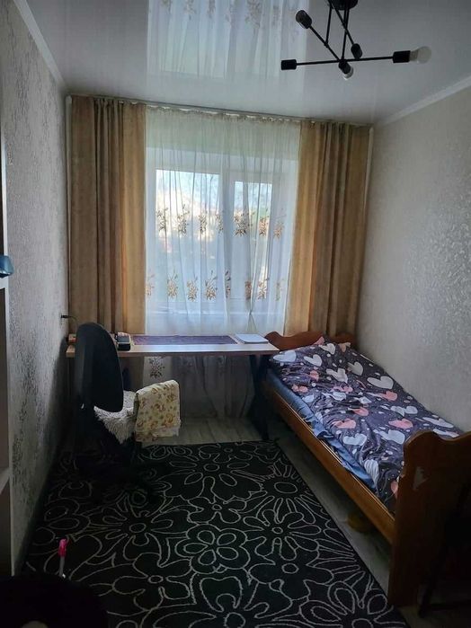 3-х  по Центральной 11. 61 кв