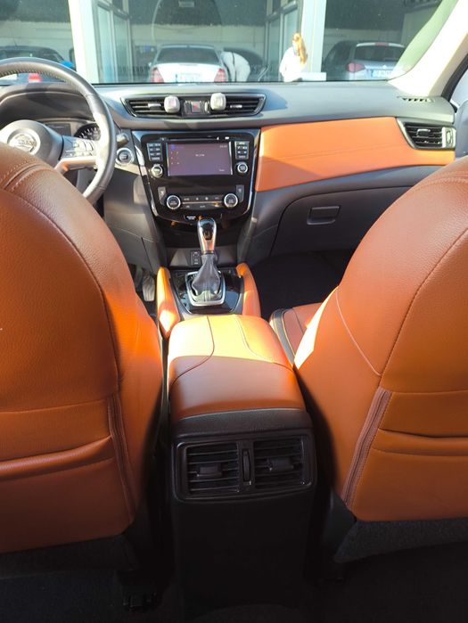 Nissan Rogue Platinum SL AWD