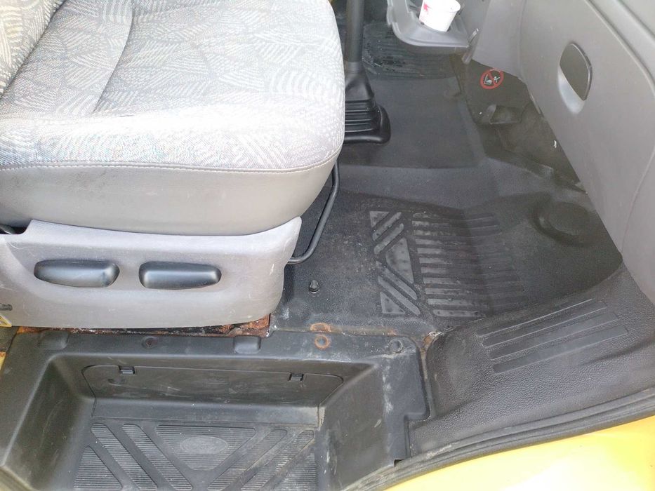 Самосвал.камион.кран.техника.бус.хидравлика