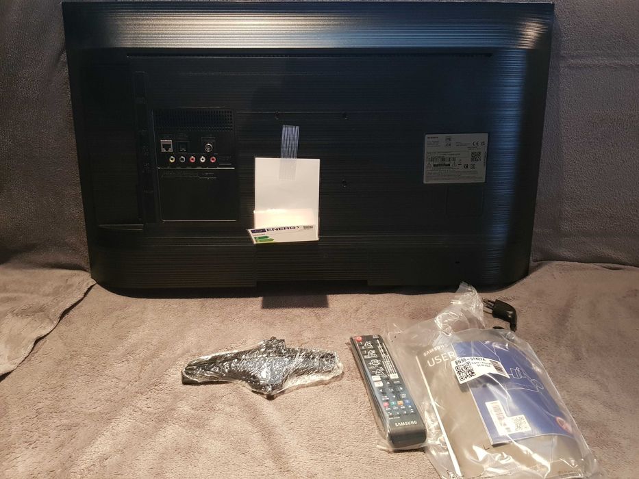 Samsung T4300 / Телевизор Самсунг 32 инча