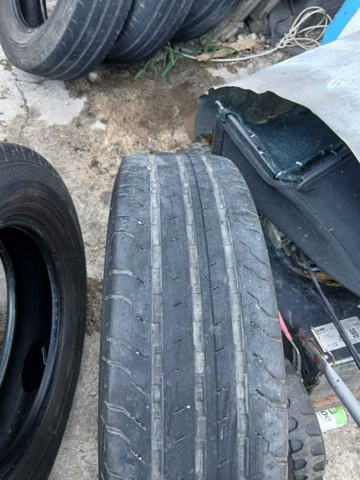 Гуми 195/15 R16. C.107/105 за тежкотоварни автомобили