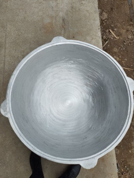 Qozon ochoq.Qozon ochoq