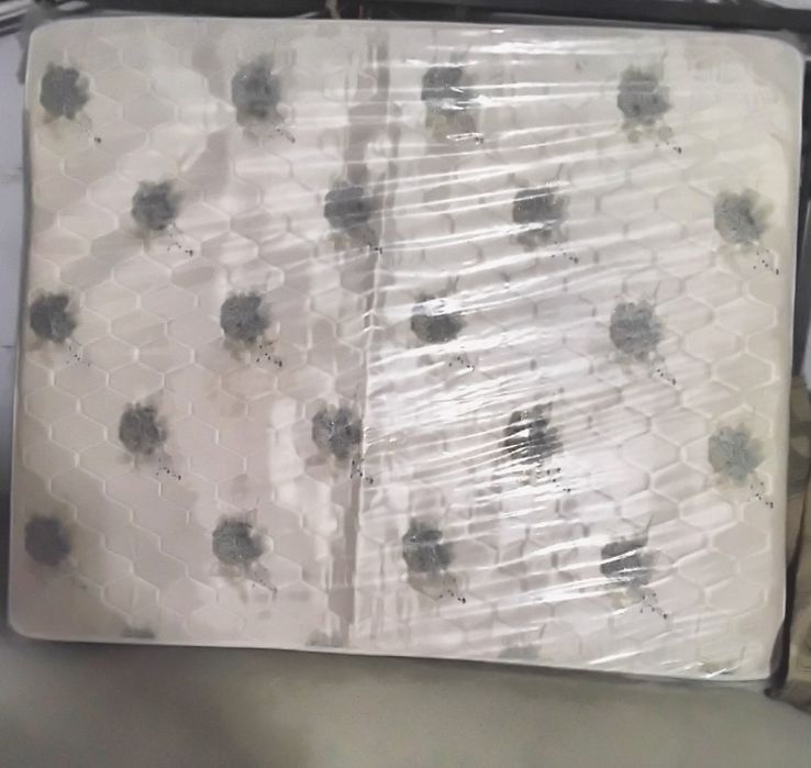 Matras sotiladi artapedichiski