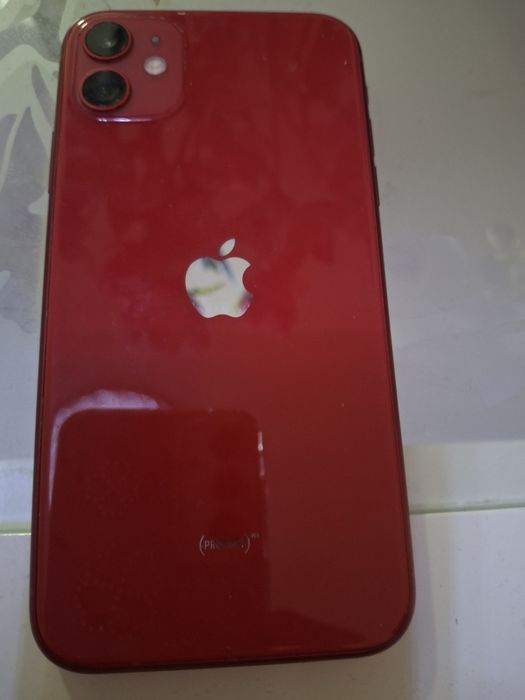Айфон 11 в отличном состоянии