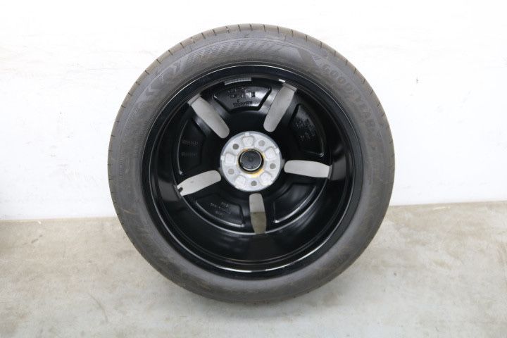 Ауди А5 джанти 18 цола с гуми