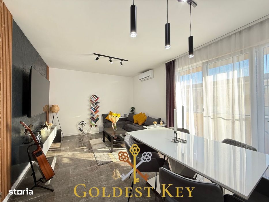 Apartament generos cu 2 camere, balcon, debara si parcare
