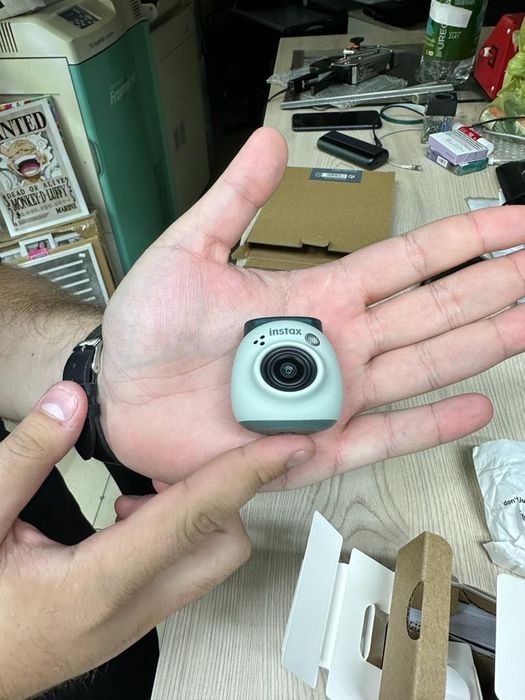 Nou! camera digitala Fujifilm instax Pal verde cu garantie 2 ani