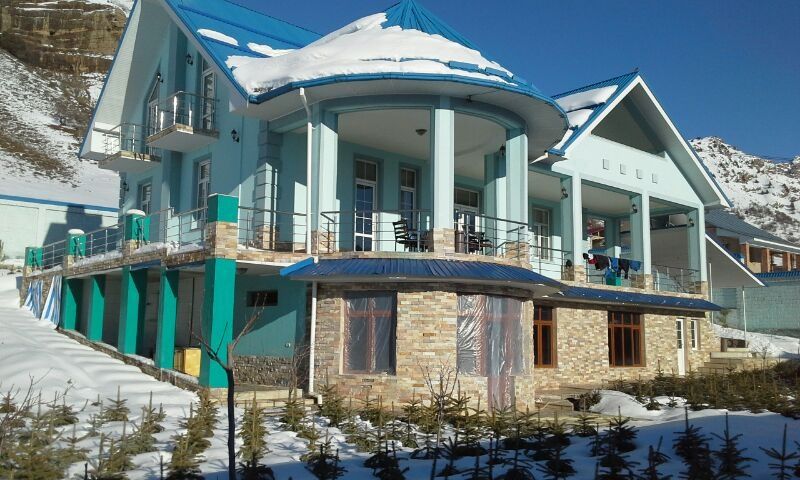 Евро дача в Чимгане продается.