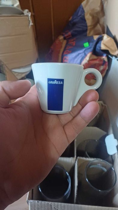 Посуда за ресторант,чинии,чаши,вилици ,ножове