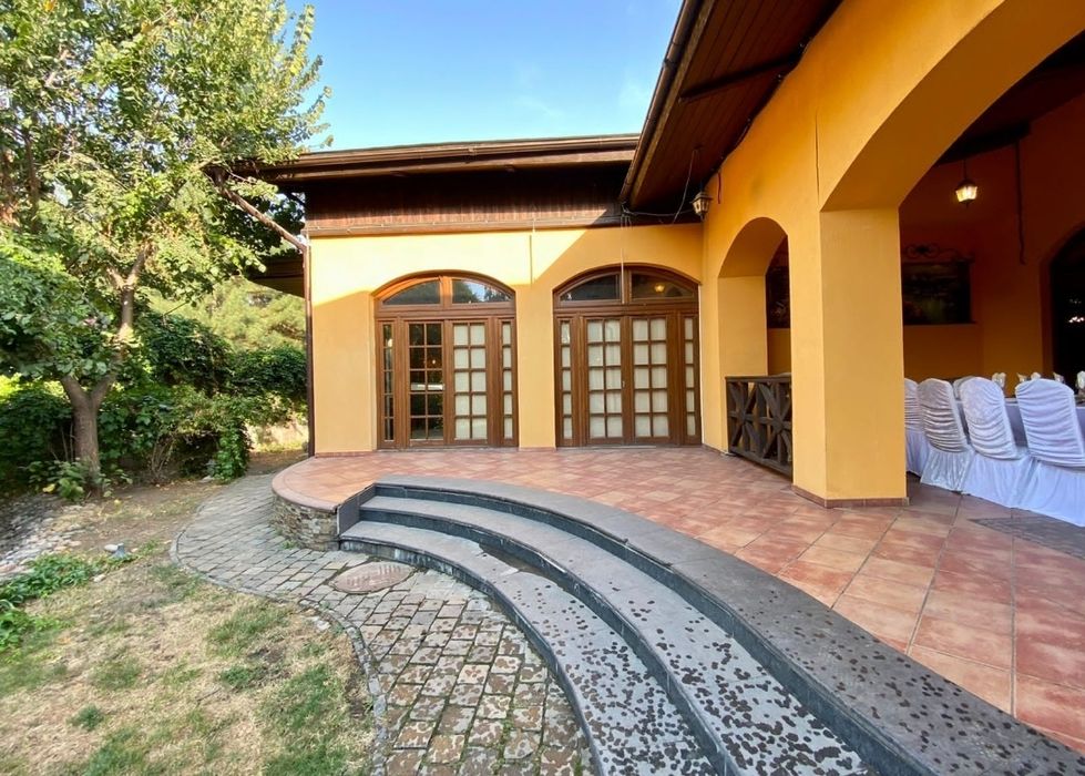 Коттедж посуточно