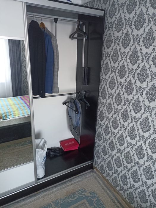 Продам спальный гарнитур