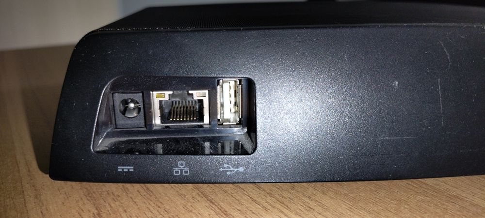 Сетевой диск хранилище Seagate SRN01C