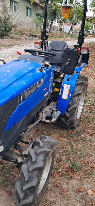 Tractor de vanzare