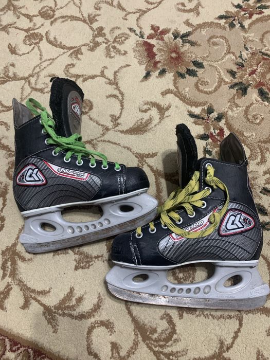 Продам коньки размер 40