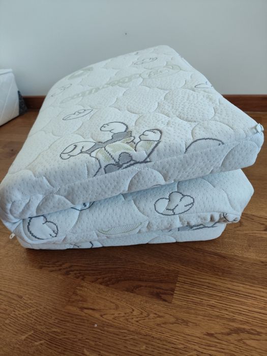 Преносимо бебешко легло 120х60 см с матрак и калъф