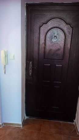 Дава се под наем Двустаен апартамент в Бургас, Меден рудник - зона А - 60 кв.м за 160 € - Снимка #1