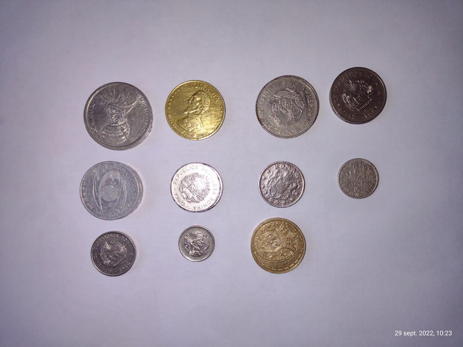 Vând monede și bancnote vechi