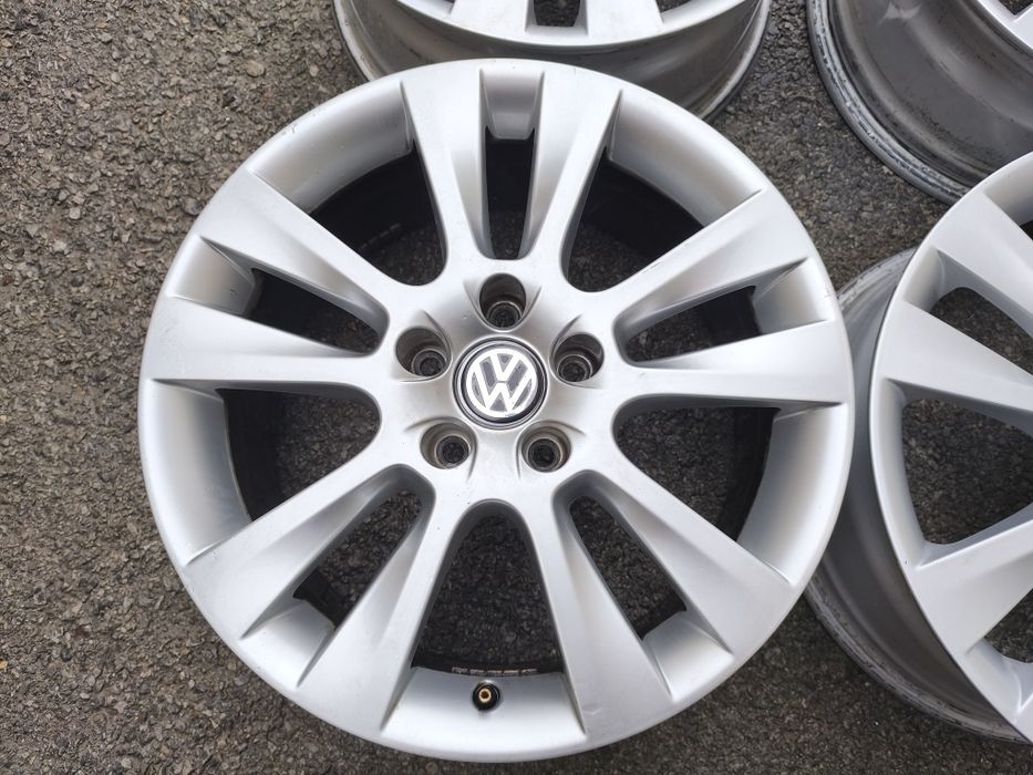 Сеат;Seat/VW;Фолксваген - 17 цола 5x112; 4 бр. Оригинални лети джанти
