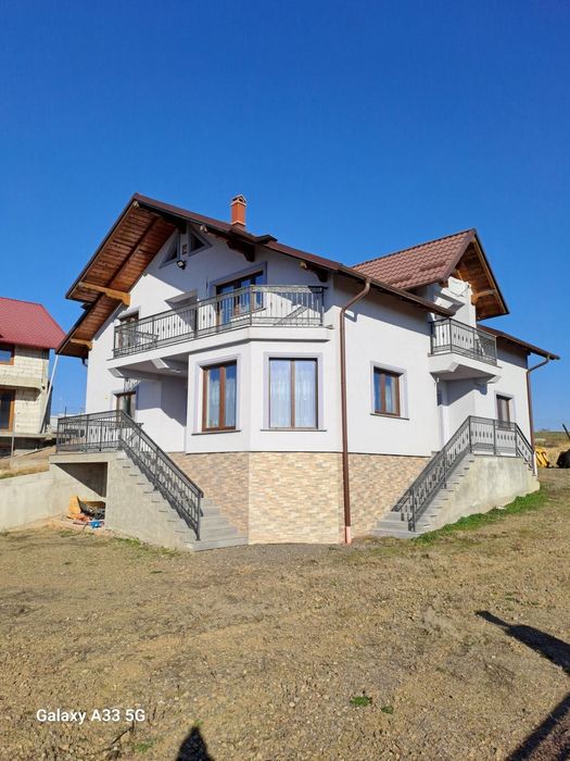 Casă de vânzare în Suceava (Salcea)