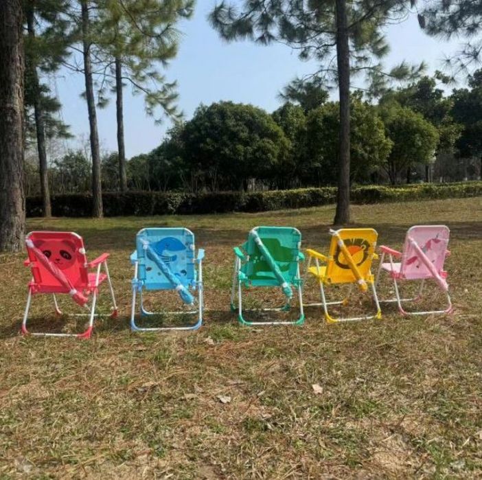 Детски сгъваем шезлонг с чадър