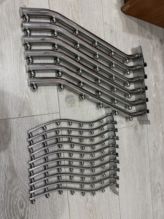 Продаётся кронштейн.