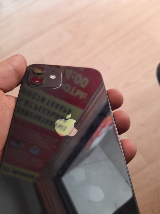 Iphone 12 продам