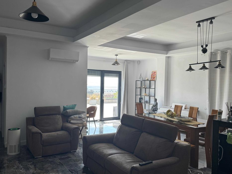 Penthouse exclusivist la malul mării – 400 mp tot etajul