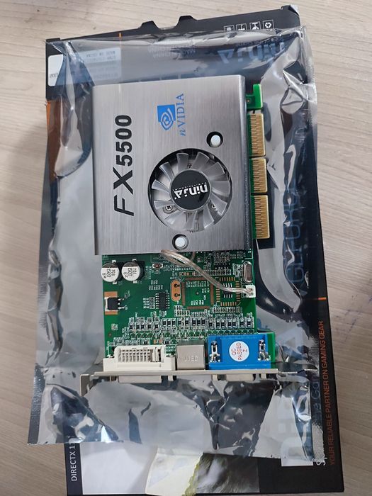 Видеокарта NVIDIA GeForce FX 5500 — рабочая
