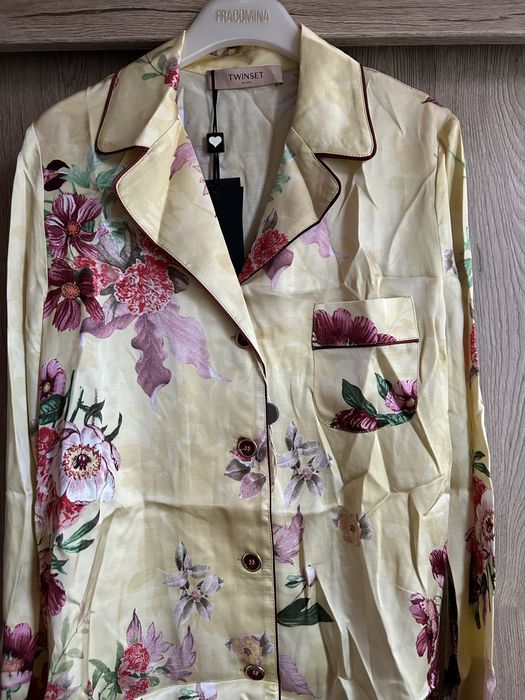 TWINSET Нова с етикета оригинална дамска риза размер М