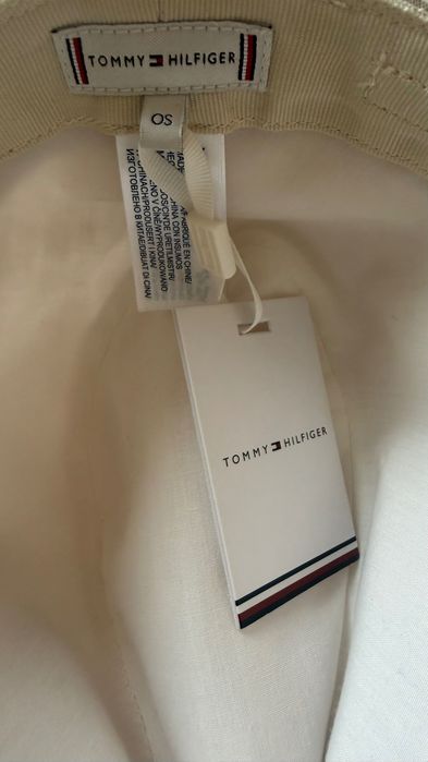 Шапка Tommy Hilfiger