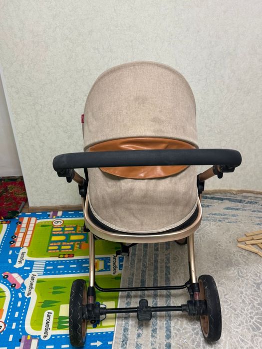 Продам детскую коляску