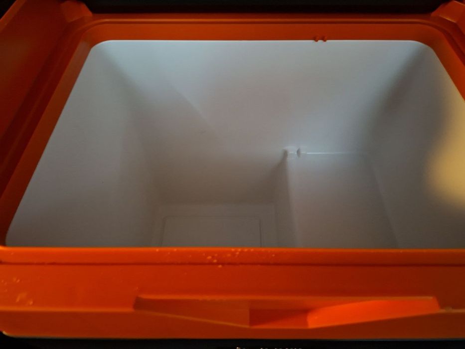 Продается автохолдильник бюриса