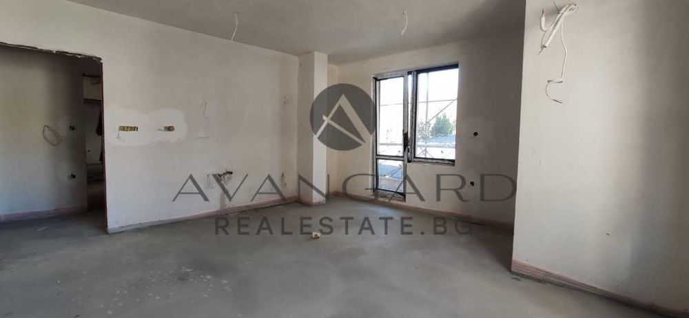 Продава се Тристаен апартамент в Пловдив, Център - 96 кв.м за 1640 €/кв.м - Снимка #1