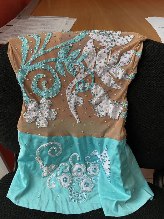 Гимнастический купальник