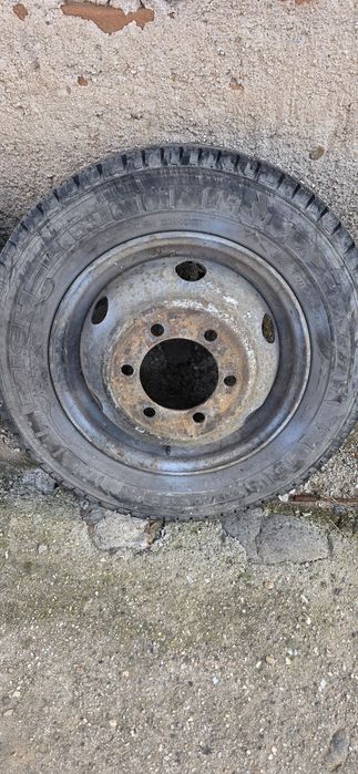 Гуми  за товарен автомобил