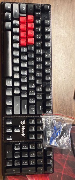 Клавиатура Bloody