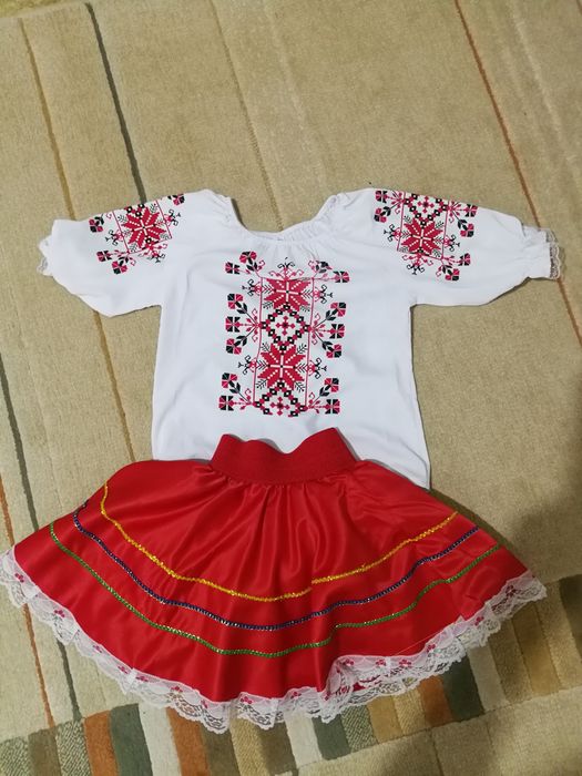 Костюм украинской девочки