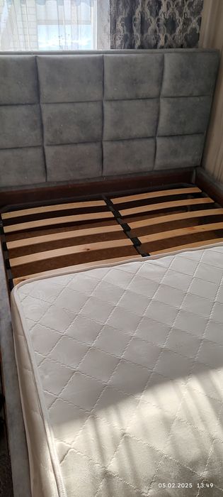 Кровать двух спальная