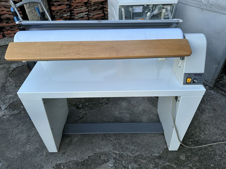 Гладачна машина каландър Миеле